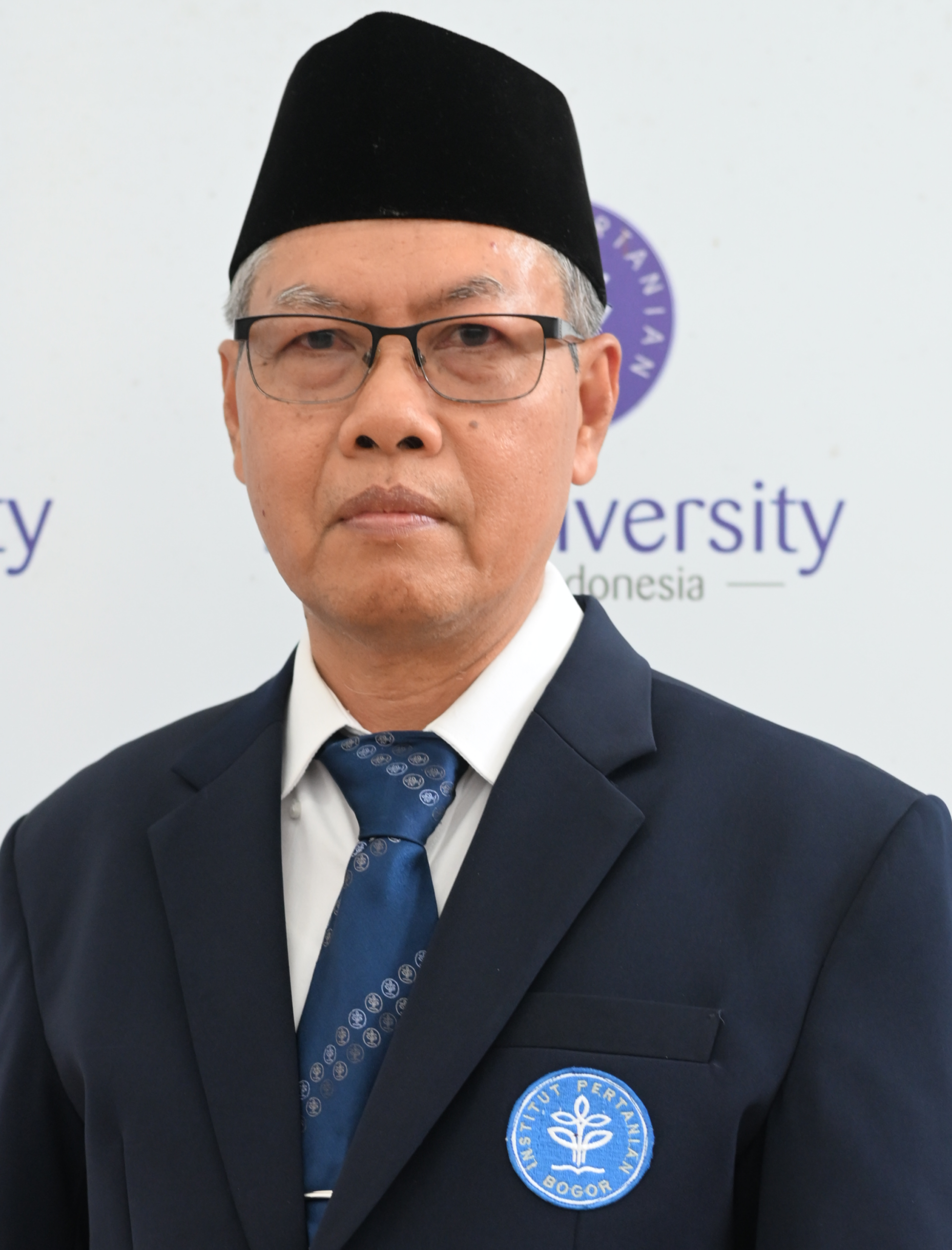 Prof. Dr. Ir. Rokhani, M.Si (3)