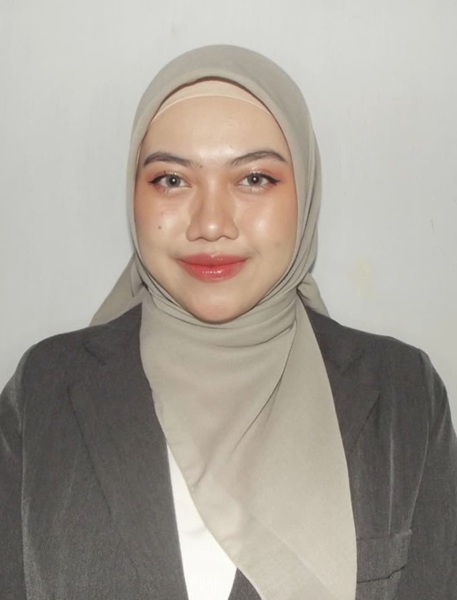 lutfi Amalia