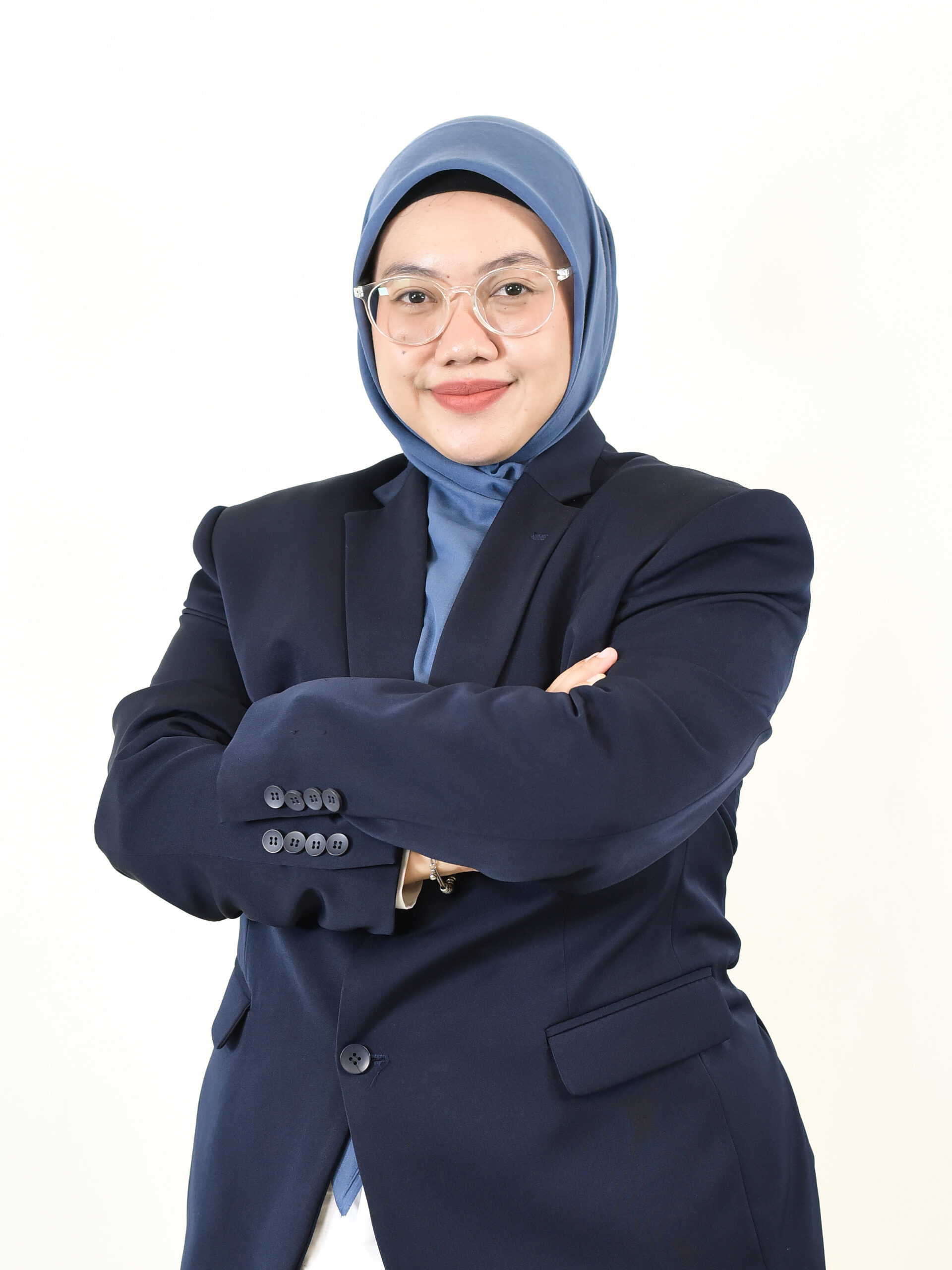 Lutfi Amalia Widyaningrum, S.T.Pn. (3)